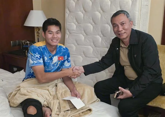 Hình ảnh minh họa đường dây nóng hỗ trợ